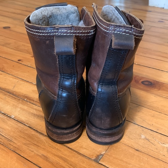 Frye shearling lined Veronica lace up duck boot - Picture 5 of 7